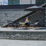 Sodo baldų komplektas HELSINKI 2 stalai, sofa, 2 kėdės, juodos spalvos - Image 8