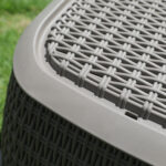 Grindų kėdė NEWPORT iš pilkšvai smėlio spalvos plastiko - Image 6