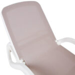 Grindų kėdė RESORT iš smėlio spalvos plastiko - Image 14