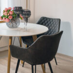 Kėdė NAOMI tamsiai pilka